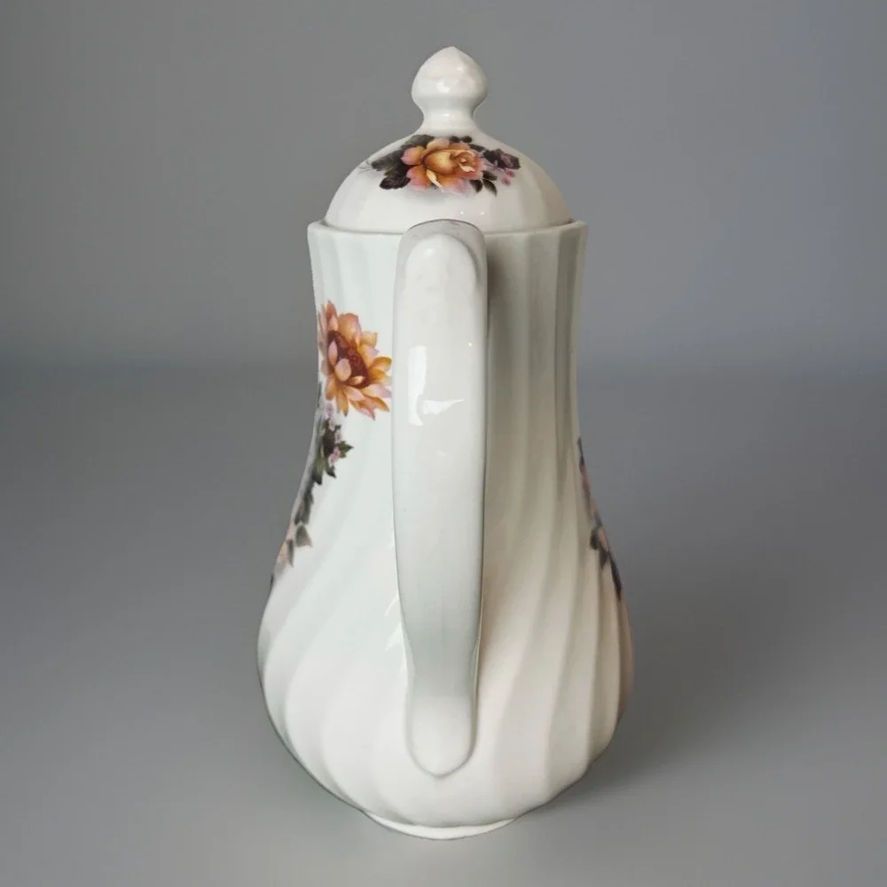 Porcelain Vintage Lidded Tea Pot Coffee Pot Made In England Roses 8" Tall - Picture 2 of 9